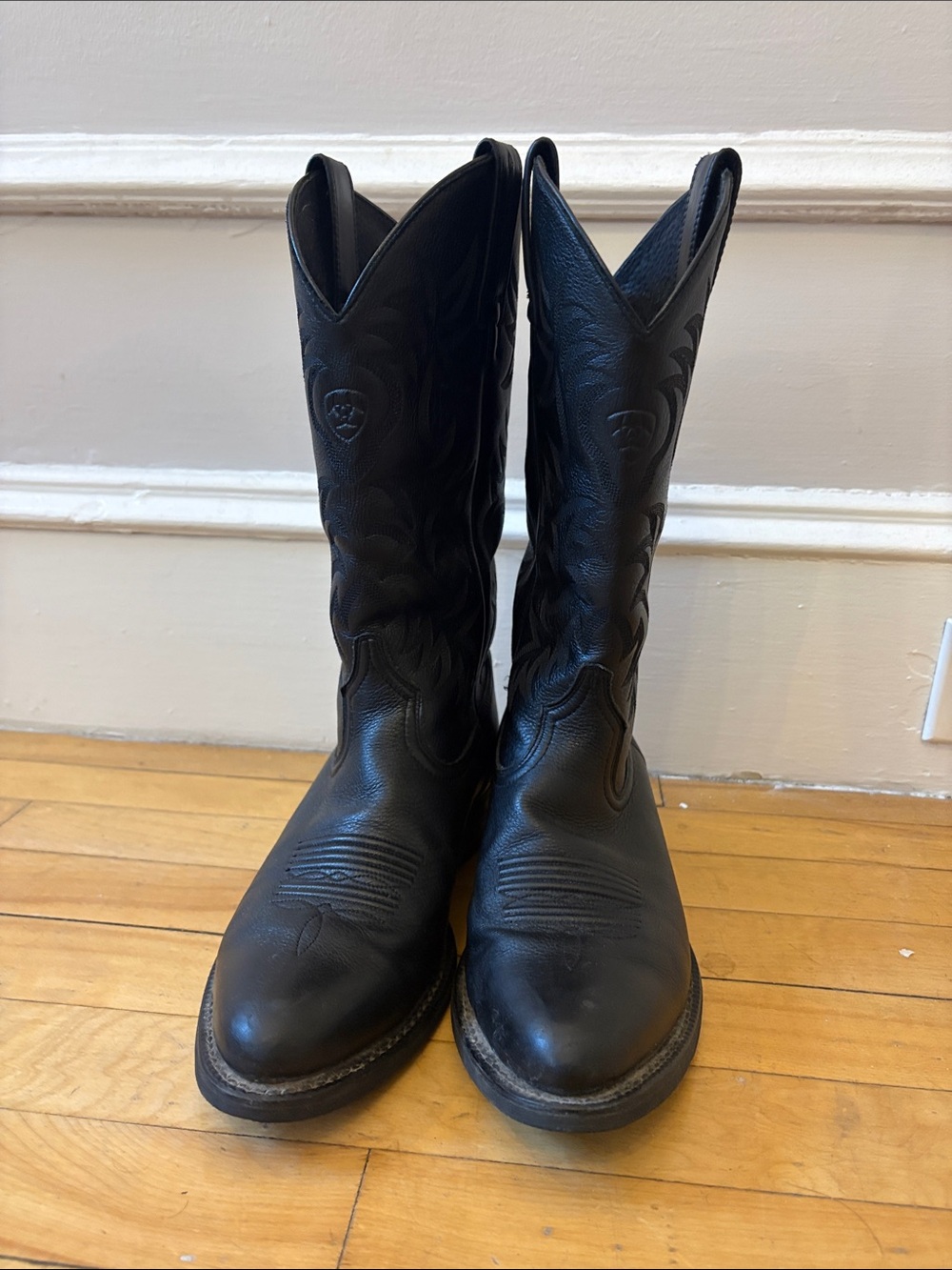 Ariat Black Leather Western Cowboy Boots